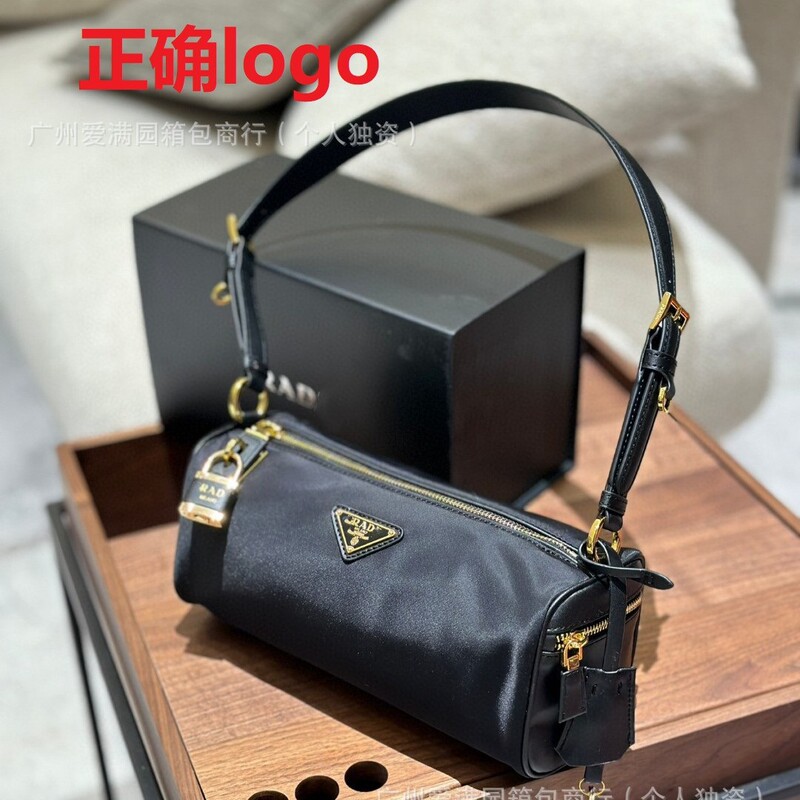 New P Home Lada Tessuto Tocker Handbag Nylon and Cowhide Lock Bag Casual Shoulder Bag Women's Bag