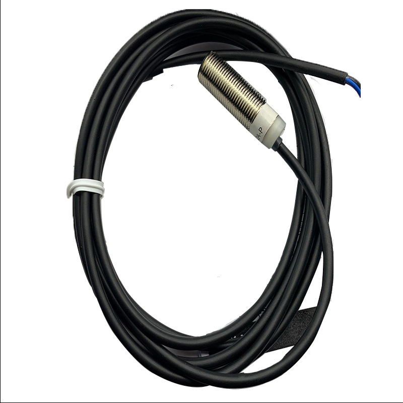 现货全新接近开关E2E-X2D1-M1TGJ-U-Z质保一年