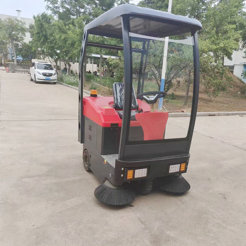 驾驶式扫地车 小型电动洗拖一体机 操作便捷 清扫速度快
