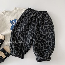 ��ͯѝ�Ӷ���2025�¿���⃺ͯ�r�ֱ��y�LѝСŮ���ﶬ�Ӻ���\ѝ