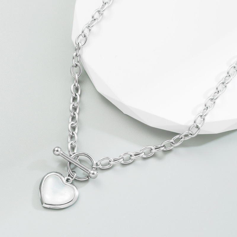 Fashion Geometric Letter Heart Shape Titanium Steel Necklace Inlay Artificial Pearls Resin Stainless Steel Necklaces_colorza_5