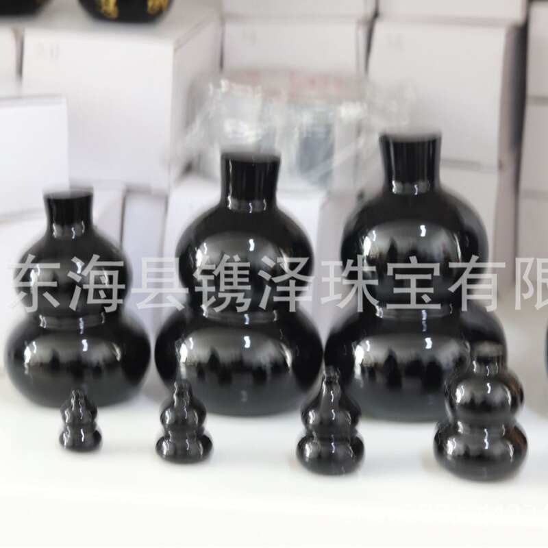 Natural obsidian gourd ornaments black crystal gourd ornaments feng shui ornaments lucky ornaments Natural obsidian gourd ornaments black crystal gourd ornaments feng shui ornaments lucky ornaments