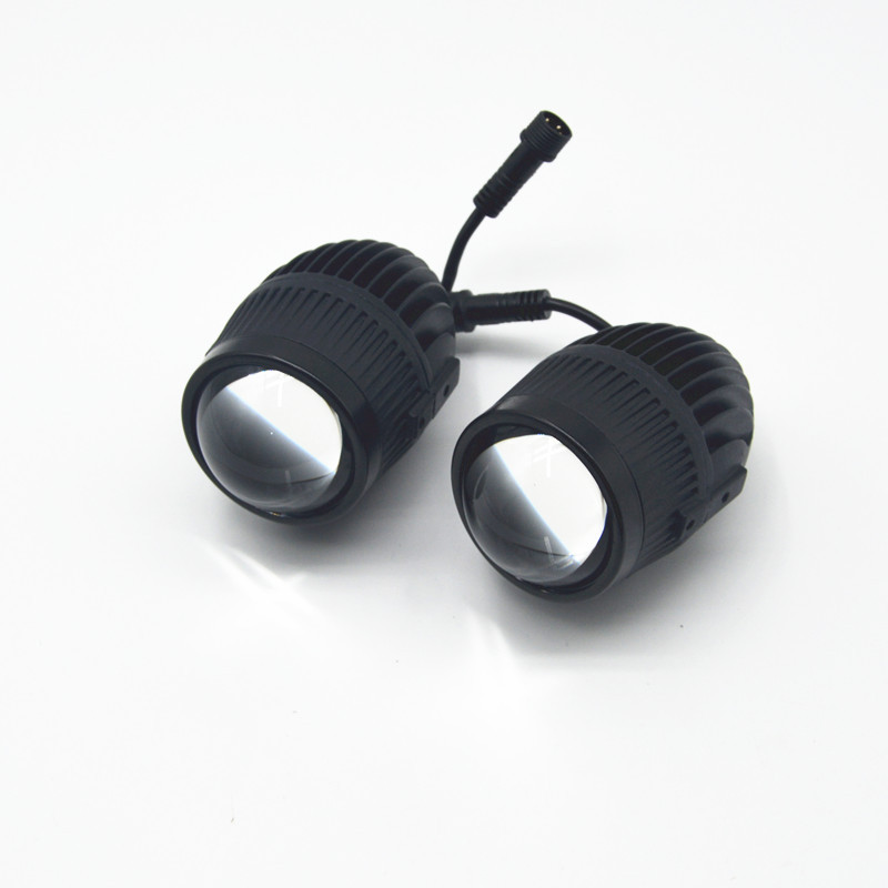 Faros LED de 2 pulgadas lente de doble luz 90W de alta potencia lámpara de niebla de instalación no destructiva modificación general