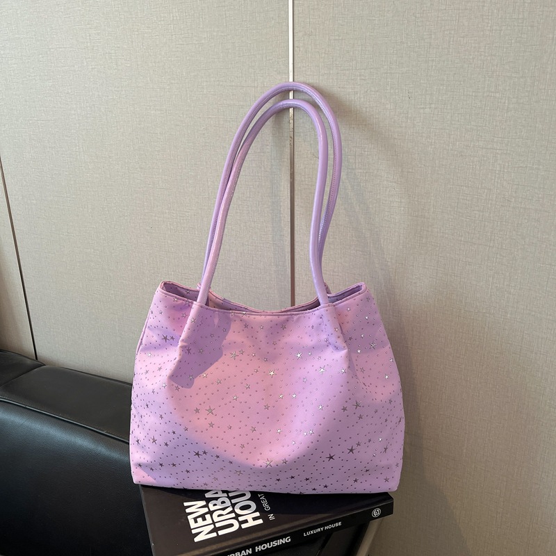 Sin colgante morado