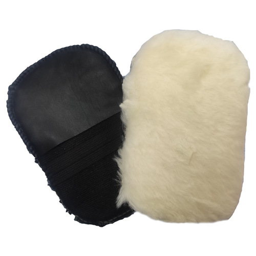 Shoe cleaning and polishing soft cloth towel for comfortable shoe feel, simple imitation fur shoe care glove