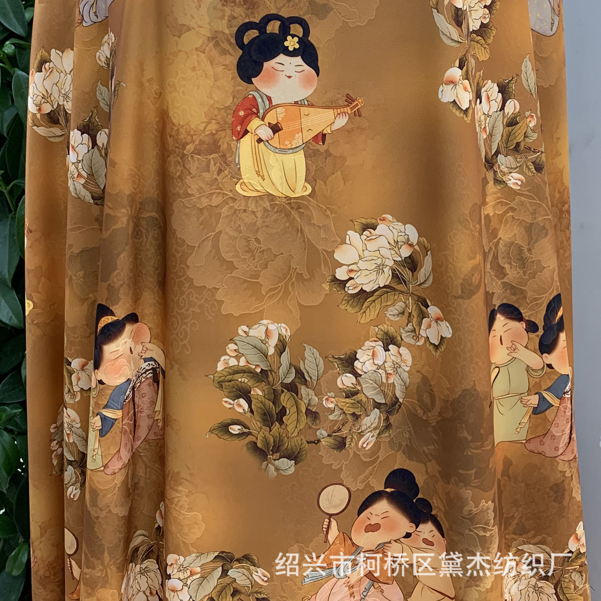 Peonía jacquard satin pequeño Tang tela impresa nueva ropa infantil china vestido de té tela colgante