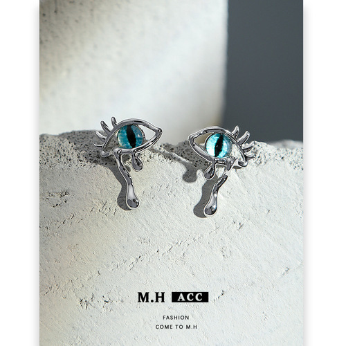 Original Devil's Eye Spiritual Serpent Necklace for Women, Stylish and Versatile, High-End Choker, Light Luxury, Retro Sweet and Cool Lockchain