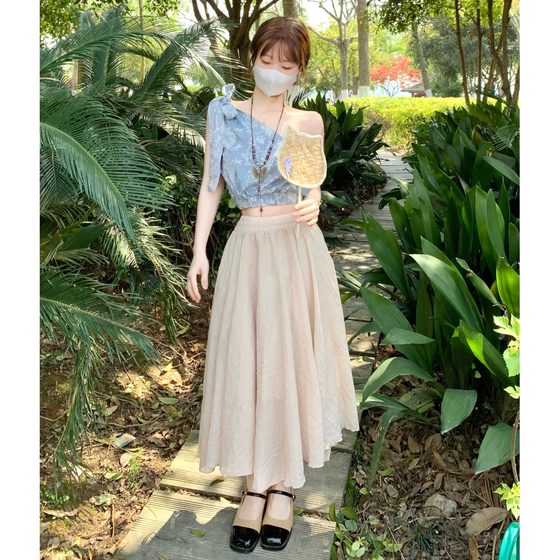 Holiday Style Bow Slant Shoulder Lace Camisole Women's Spring and Summer New Design Sense Thai Unique Chic Top