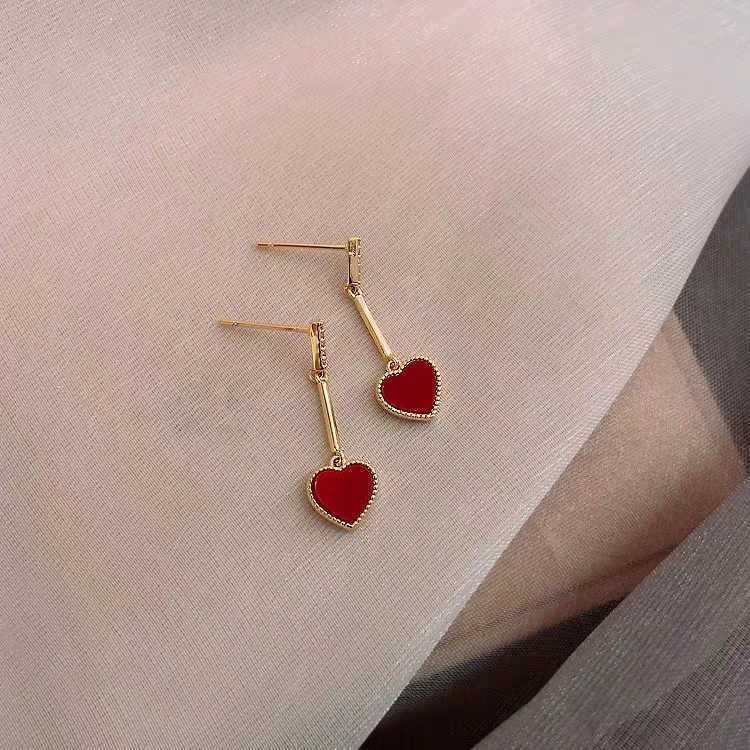 Boucles D&#39;oreilles Amour Rouge 925 Tempérament D&#39;aiguille En Argent Boucles D&#39;oreilles Simples Petit Coeur De Pêche Boucles D&#39;oreilles De Noël display picture 7