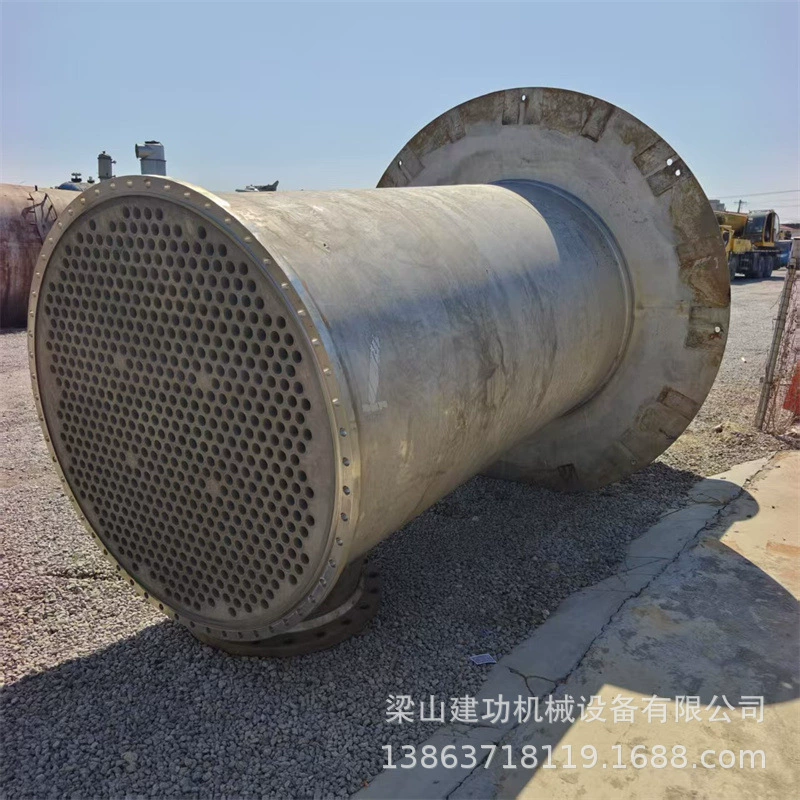 Использованные трубчатые конденсаторы из нержавеющей стали, теплообменники с титановыми трубками, переработка