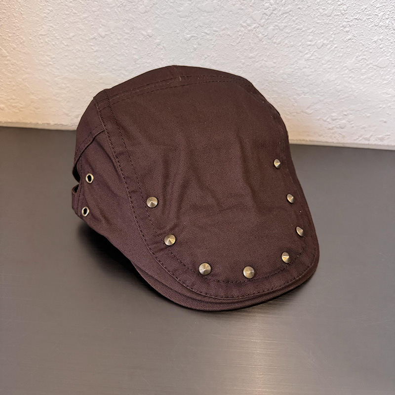 Basco vintage con borchie cappello con visiera donna estivo_voghion.com