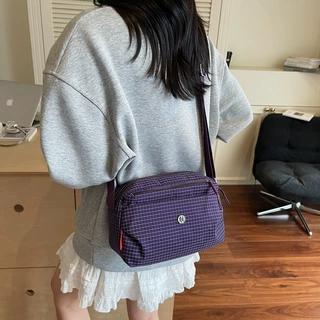 新款格子单肩包2025款时尚流行骑行运动斜挎包女简约斜挎包手机包