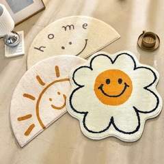 アニメはカシミヤのように笑顔の浴室の装飾的な足マットのぬいぐるみの足感の書斎の寝室のじゅうたんを模倣しています。
