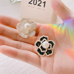 玫瑰花滴油珍珠小胸針精緻小巧胸花衣飾搭配氣質新款別針胸針批發