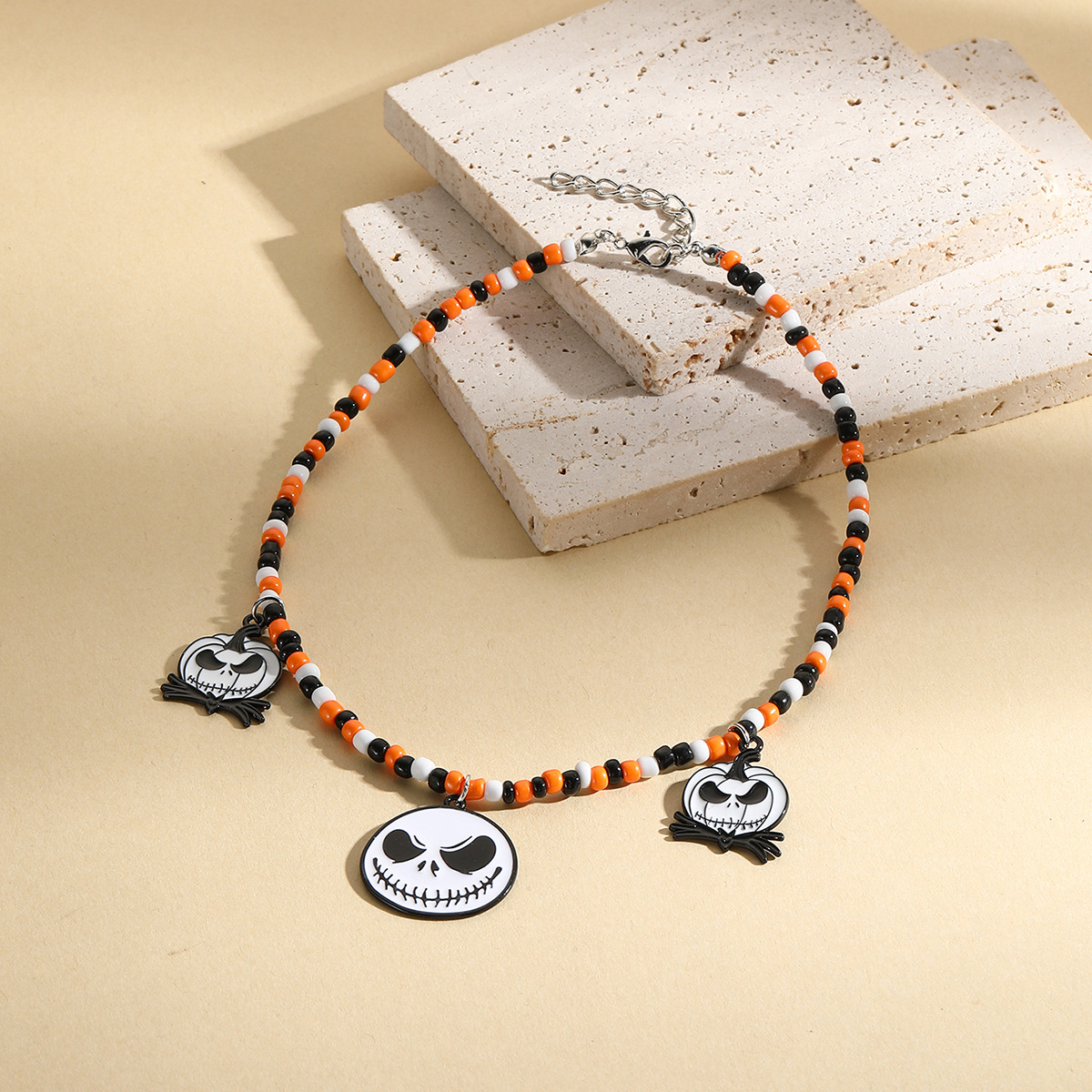 11g Weight Zinc Alloy Pendant Material Pendant Necklace Classification Seed Bead Chain Material 1 Piece Quantity Festival, Street Occasion Zinc alloy Material Halloween Festival Pumpkin, ghost, Skull Pattern Unisex Gender Hip-Hop, Streetwear Style Hip-Hop Streetwear Pumpkin Ghost Skull Zinc Alloy Beaded Necklaces Halloween Wholesale 3