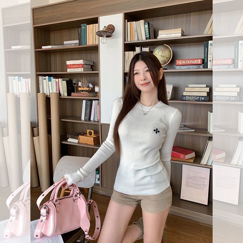 小众通勤简约灰色针织打底衫女秋冬内搭毛衣设计感长袖上衣女|undefined