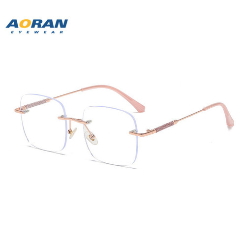 The same type of rimless eyeglasses frame with stars and no makeup for women can be paired with trendy flat glasses for myopia and prescription.
