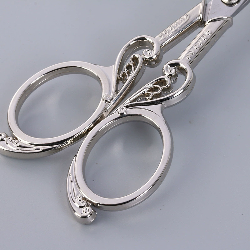 Retro Loan Plum Cut Handmade Paper -cutting Process Small Scissors Flower Word Embroidered Treasure Launch Beauty Small Scissors