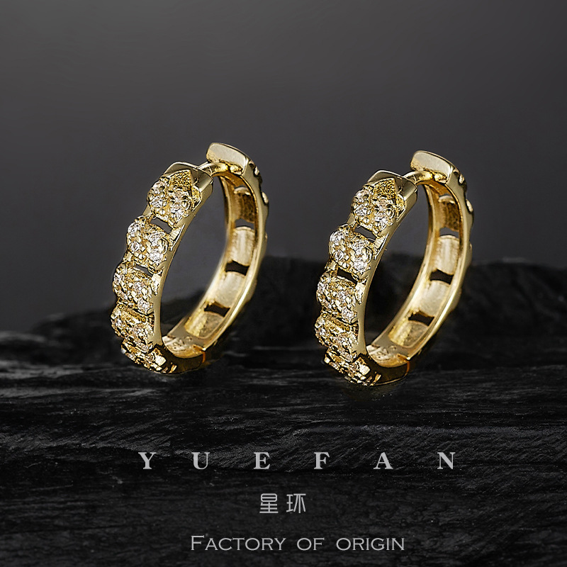 실버에 모이사나이트 - 골드