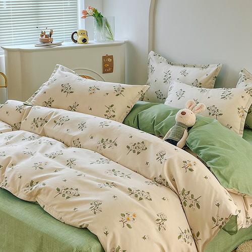 Wholesale set of 3 including a small and fresh, skin-friendly, ribbed four-piece set, plus a thick, washable cotton bed sheet and duvet cover, suitable for student dormitories