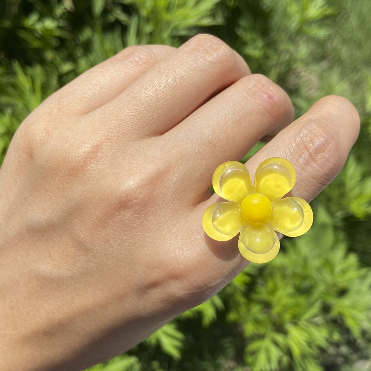 Wholesale Jewelry Acrylic Flower Three-dimensional Ring Nihaojewelry display picture 3