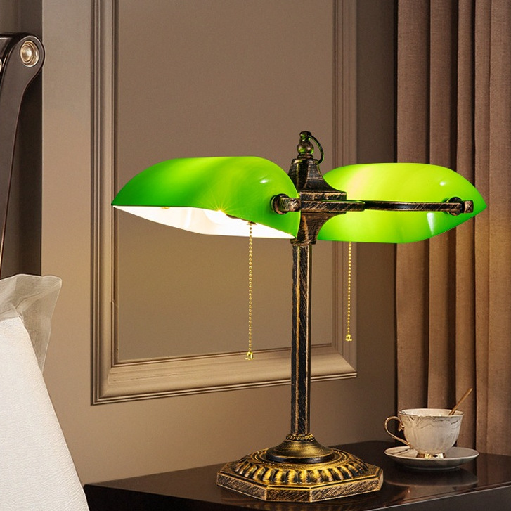 Clásico americano antiguo Shanghai retro cubierta de vidrio verde dormitorio cabezal de cama sala de estudio sala de estar lectura protección de ojos lámpara de banco