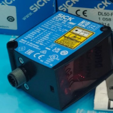 WT250-P172    Sick 西克   光电传感器    全新原装正品