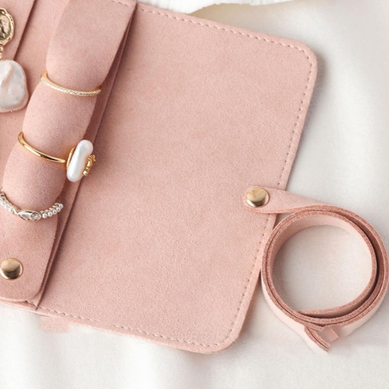 32g Weight Storage Bag Storage & Cleaning Rings, Bracelets, Earrings, Jewelry bag Classification 1 Piece Quantity Microfiber, Gold Material Bag, Solid Color Pattern Casual Style 1 Piece Microfiber Gold Casual Bag Solid Color Rings Bracelets Earrings 5