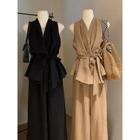 French Style Irregular V-Neck Cross-Hanging Halter Vest Wide-Leg Pants Women's 2025 Summer New suit Fashion