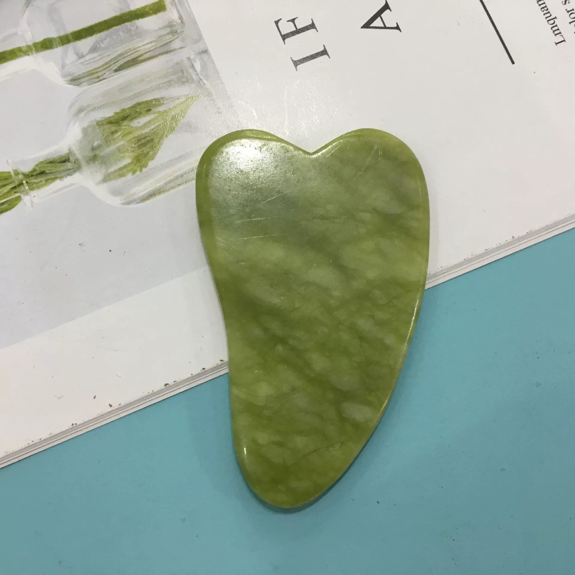Набор Jade facial roller и Gua Sha, натуральный камень, двойная головка ролика + скрабер, компактный
