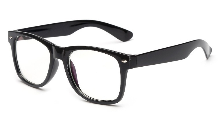 Gafas de sol retro de moda 2025, estilo caramelo con clavos de sombrilla de arroz, venta al por mayor directa de fábrica