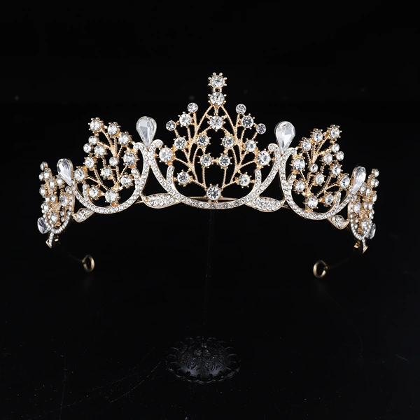 A crown 383
