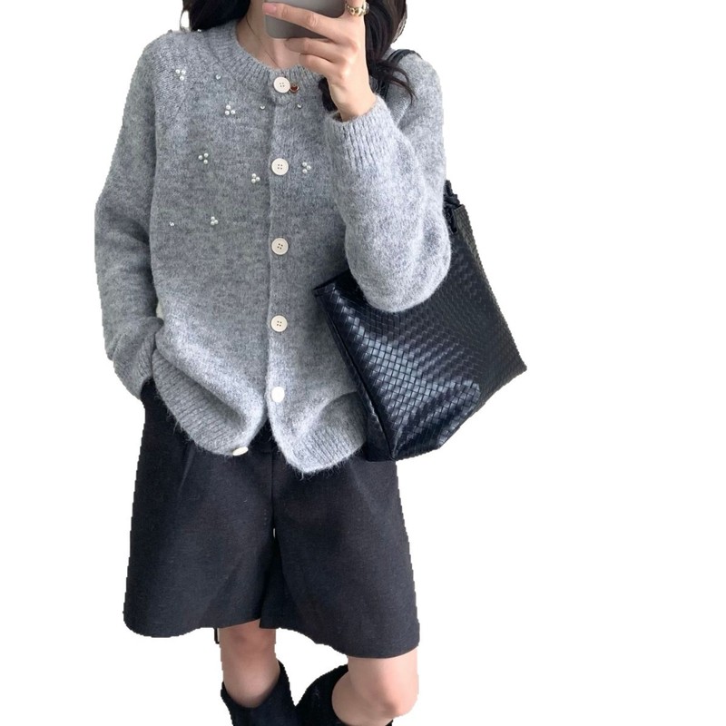 韩系时尚慵懒风圆领毛衣外套女春秋冬设计感重工钉珠针织女开衫潮|undefined