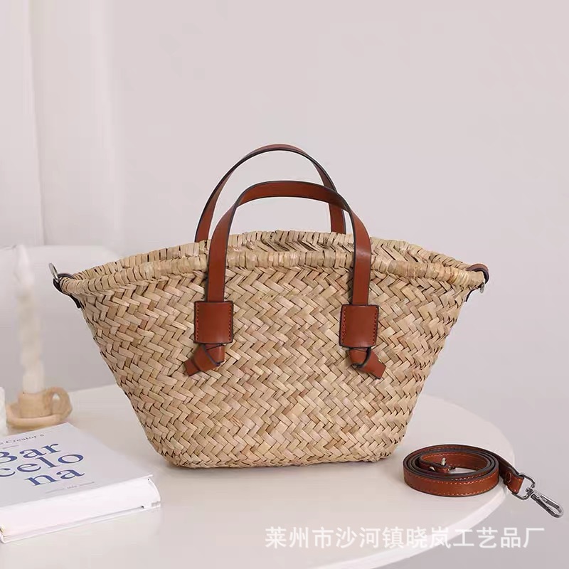 Single Shoulder Straw Woven Bag, Vacation Style Beach Bag, Natural Straw Women's Bag, Simple Baguette Bag, Versatile Design