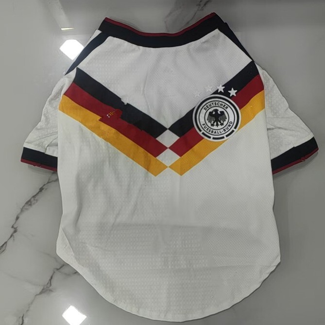 Direct Supply from the Source: 2627 New Model Pet Dog Sports Football Jersey, Club and National Team Quick-Dry Breathable Jersey Direct Supply from the Source: 2627 New Model Pet Dog Sports Football Jersey, Club and National Team Quick-Dry Breathable Jersey