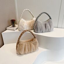 秋冬小众设计毛毛手提包包女包包2025新款百搭新品毛绒单肩米白色