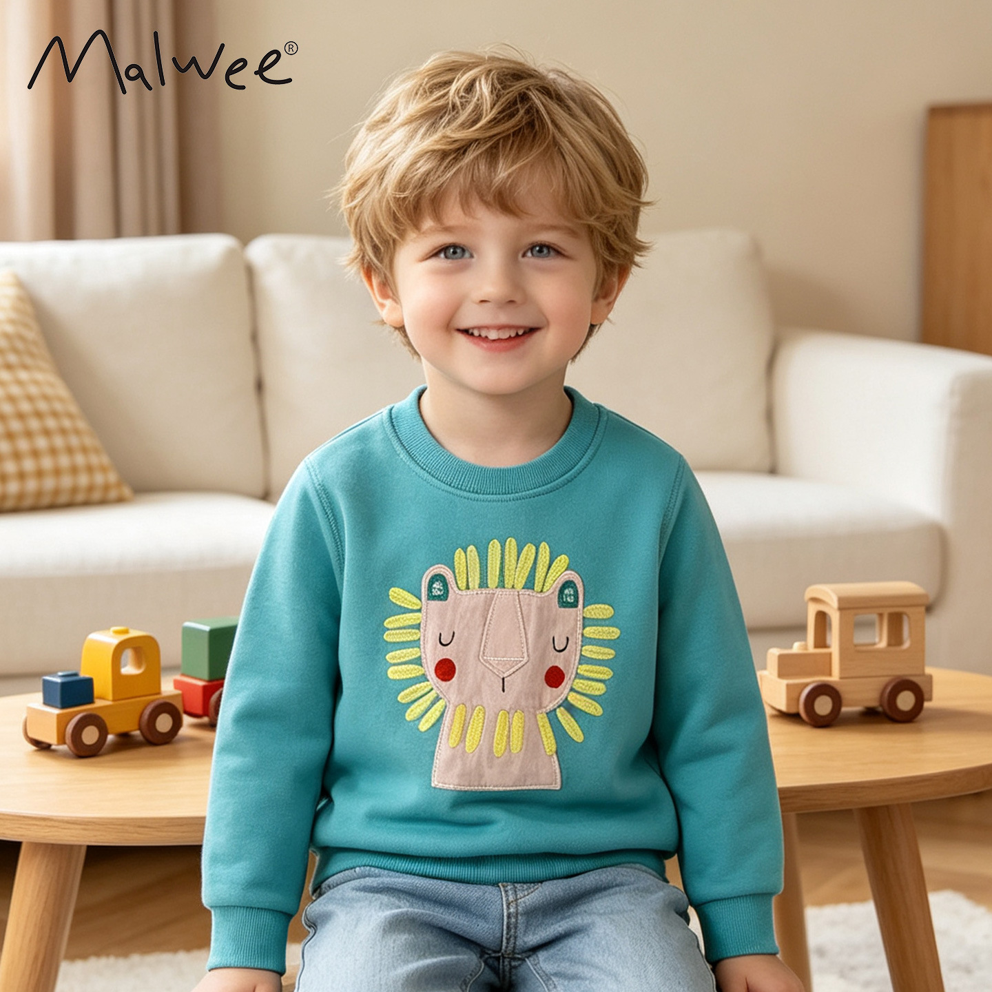 Malwee children's sweatshirt, new autumn/winter style, round neck, European and American style, casual long-sleeved top for toddlers and preschoolers.