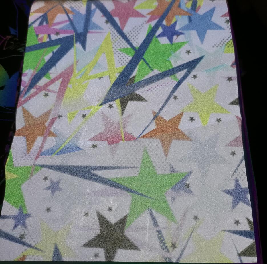 工厂数码印花喷绘多色高亮七彩反光布冲锋衣外套面料七彩印花布