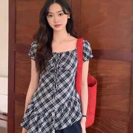 韩系褶皱格子衬衫女夏装荷叶边小个子短袖小衫娃娃衫格纹v领上衣