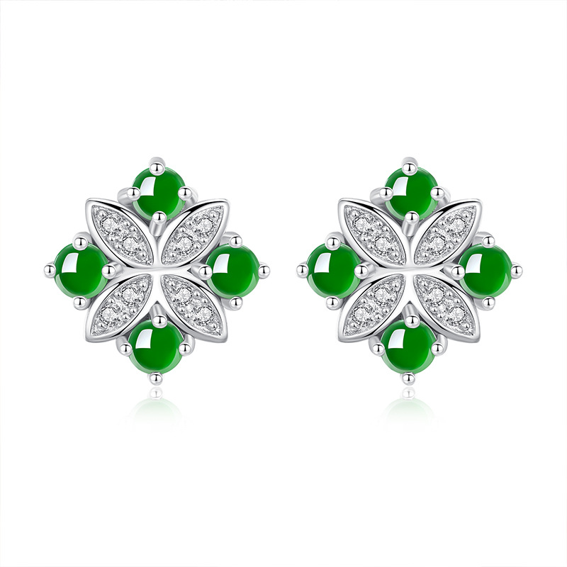 Pendientes de plata de ley S925 de flor de cuatro hojas de alta calidad, incrustaciones de plata, materiales peligrosos naturales, jade verde yang, pendientes de temperamento exquisito