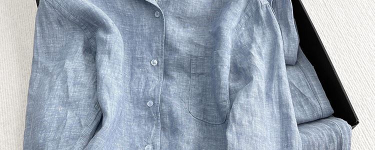 Completo donna con pantaloni a gamba larga e camicia grigio_voghion.com