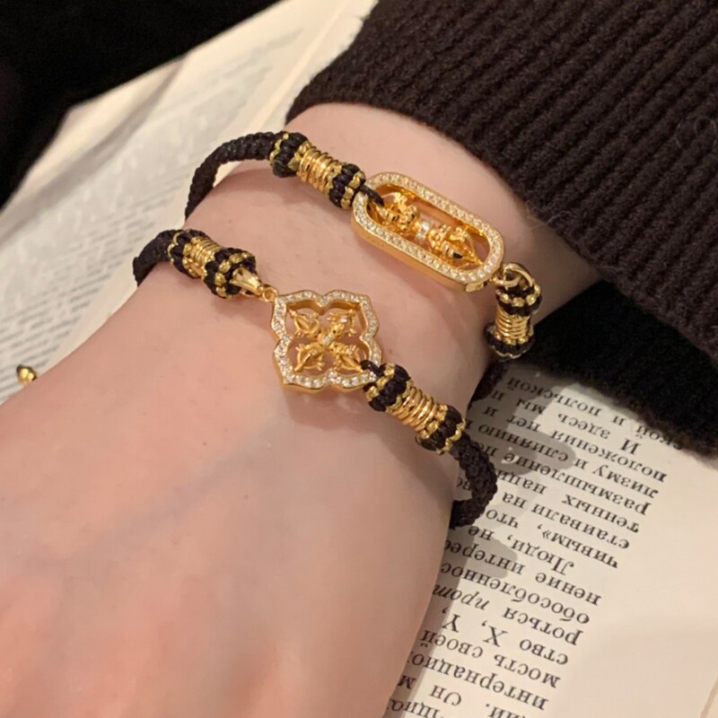 Xiaohongshu's Popular Ancient-Style Braided Rope Vajra Bracelet, New Red Rope Bracelet for the Year of Birth, Attracts Wealth and Good Fortune, with Transfer Beads Xiaohongshu's Popular Ancient-Style Braided Rope Vajra Bracelet, New Red Rope Bracelet for the Year of Birth, Attracts Wealth and Good Fortune, with Transfer Beads