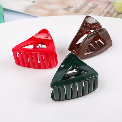 wholesale the republic of korea Hairdressing trumpet Hair caught Grip Paint resin Top clamp 2 yuan Jewelry Liuhaijia