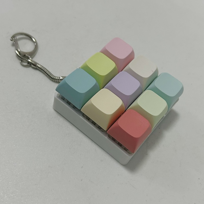 外国貿易緑軸メカニカルキーボード減圧装置ファッションペンダント指先キーボード減圧おもちゃ|undefined