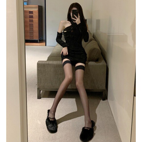 Black ins-style sexy lingerie stockings with red trim—seamless, ultra-thin, and irresistibly alluring long-length design.