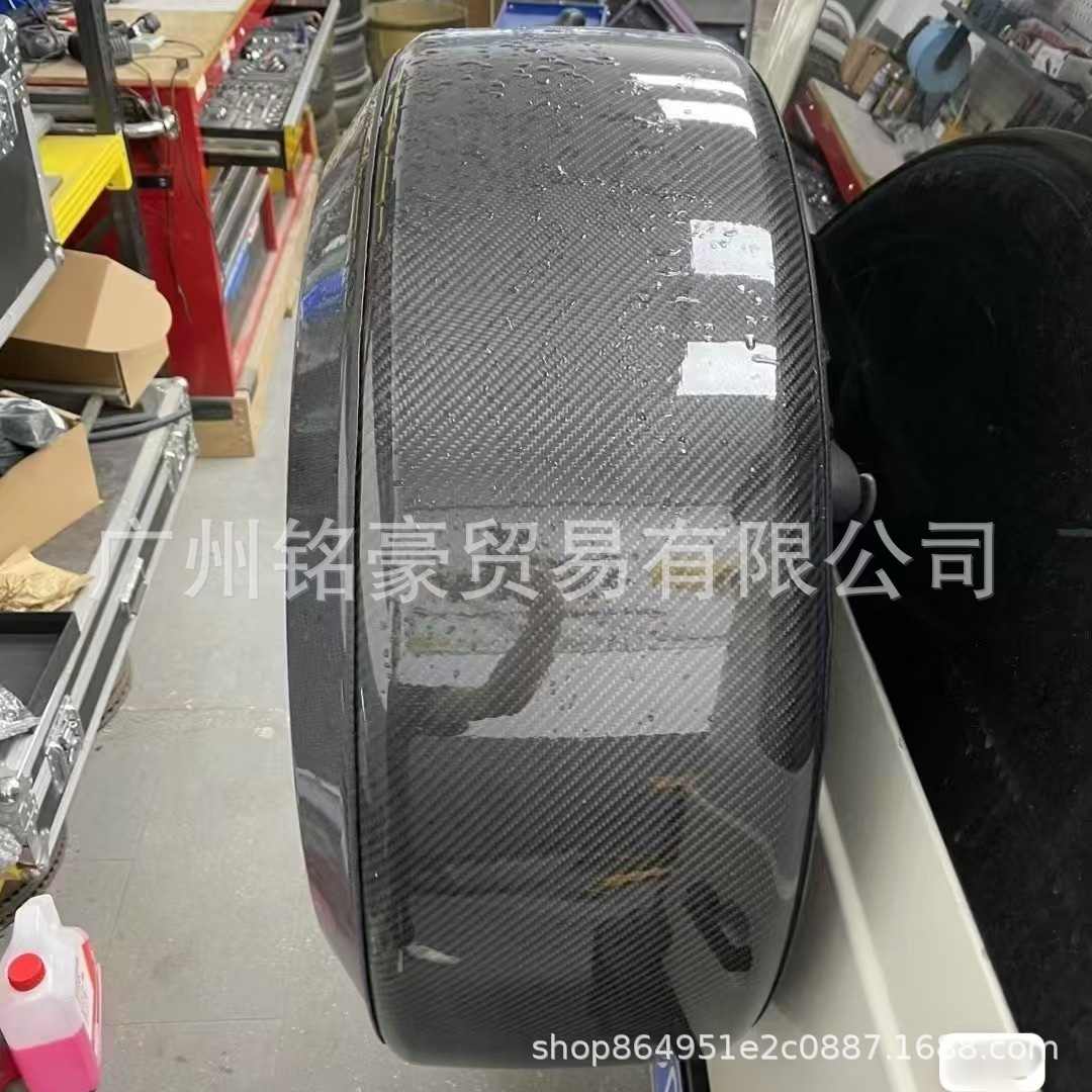 Mercedes-Benz G-Class G500, G450, G550, G350, G63 modified dry carbon spare tire frame, carbon fiber rear tire cover, spare tire ring