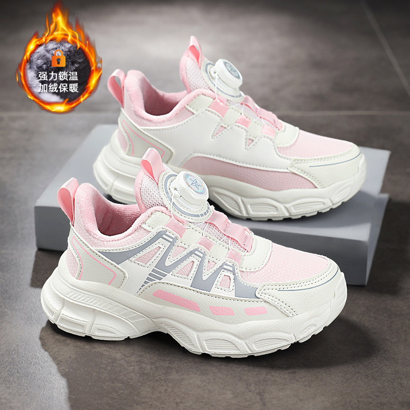 Zapatos deportivos para niñas otoño y invierno 2025 nuevos zapatos de algodón cálidos de terciopelo para niños zapatos de paternidad para niños mayores zapatos de correr