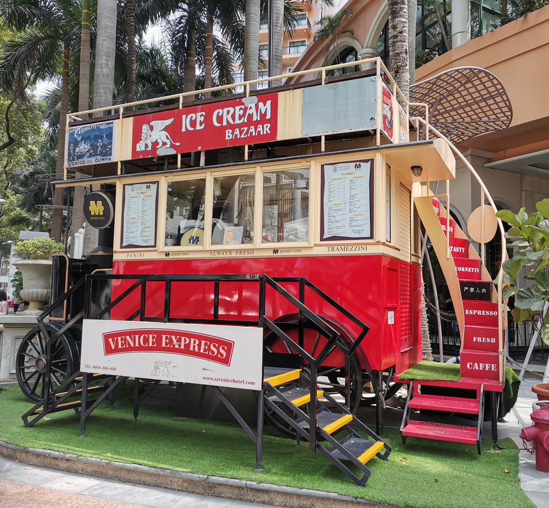 不锈钢 玻璃钢大型雕塑 形象卡通人物 商场城市抽象大型摆件