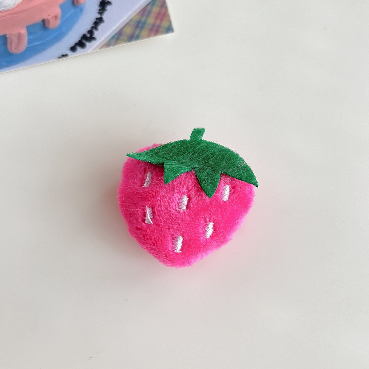 8g Weight Beads Jewelry Making Type 30*50mm Jewelry Making Size DIY Ornament Accessories Classification 1 Piece Quantity Plush Material Strawberry Pattern All Seasons Season Cartoon, Cute Style 1 Piece 30*50mm Plush Strawberry DIY Ornament Accessories Beads 9