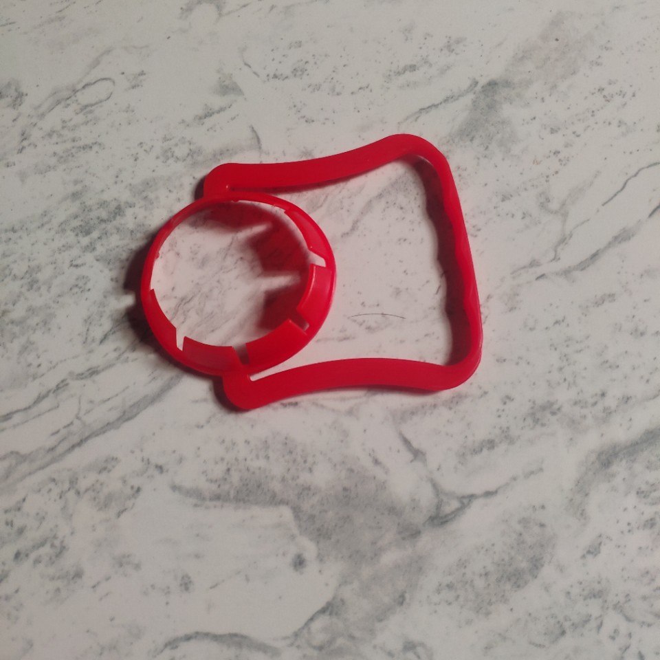 厂家生产销饮料提手  矿泉水瓶提手  28 30 38口盖子 配套